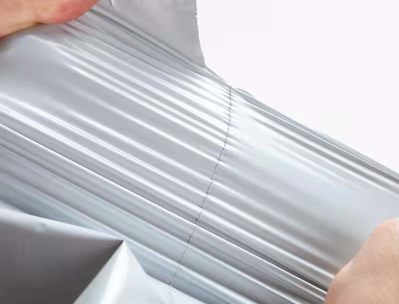 四方台白色快递袋-04